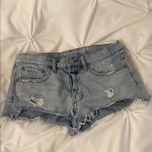 UO BDG short shorts size 28/29